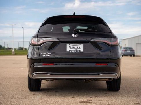 Used 2024 Honda HR-V EX-L image 6