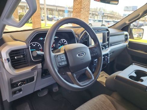 Used 2023 Ford F150 XLT AWD/4WD image 10
