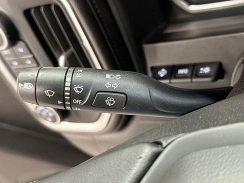 Used 2022 Chevrolet Silverado 2500 High Country w/ Z71 Off-Road Package image 22