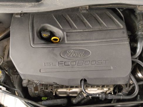 Used 2019 Ford Escape SE FWD image 30