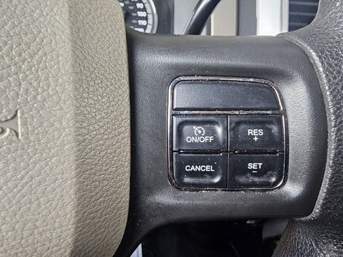 Used 2012 RAM 1500 Classic SLT image 19
