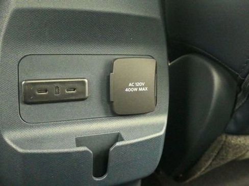 New 2026 Ford Maverick Lariat AWD/4WD image 11