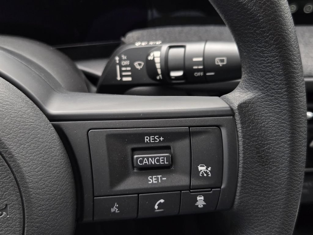 New 2027 Nissan Kicks S FWD image 25