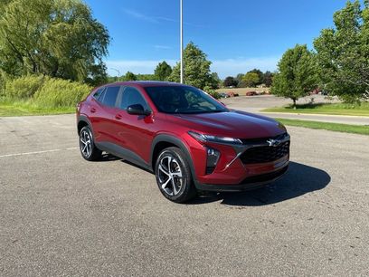 Used 2024 Chevrolet Trax RS