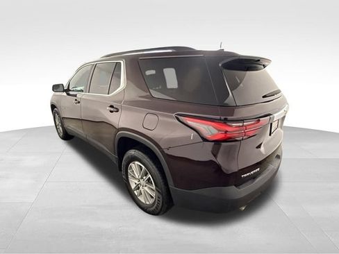 Used 2023 Chevrolet Traverse LT FWD image 6