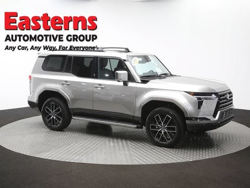 Used 2024 Lexus GX 550 w/ Cold Area Package AWD/4WD image 53