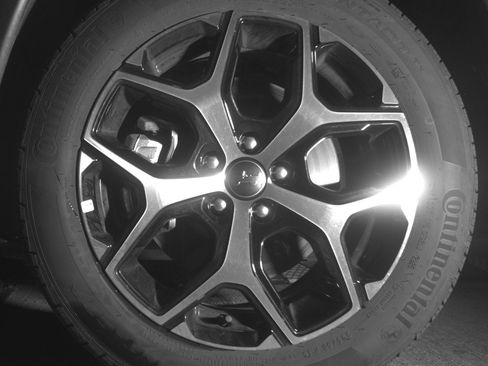 Used 2025 Jeep Compass Limited AWD/4WD image 11