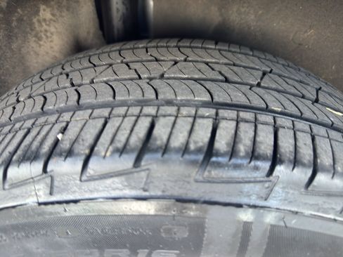 Used 2021 Ford EcoSport SE FWD image 31