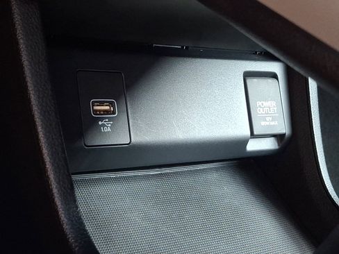 Used 2021 Honda HR-V LX image 24