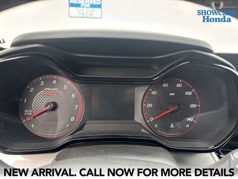 Used 2026 Chevrolet Trax RS w/ Sunroof Package image 13