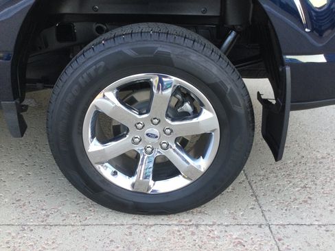 Used 2023 Ford F150 Lariat w/ Equipment Group 502A High AWD/4WD image 9