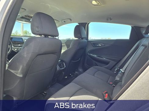 Used 2024 Chevrolet Malibu LT FWD image 13