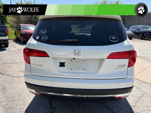 Used 2017 Honda Pilot Touring image 6