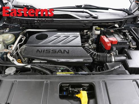 Used 2023 Nissan Rogue S AWD/4WD image 7