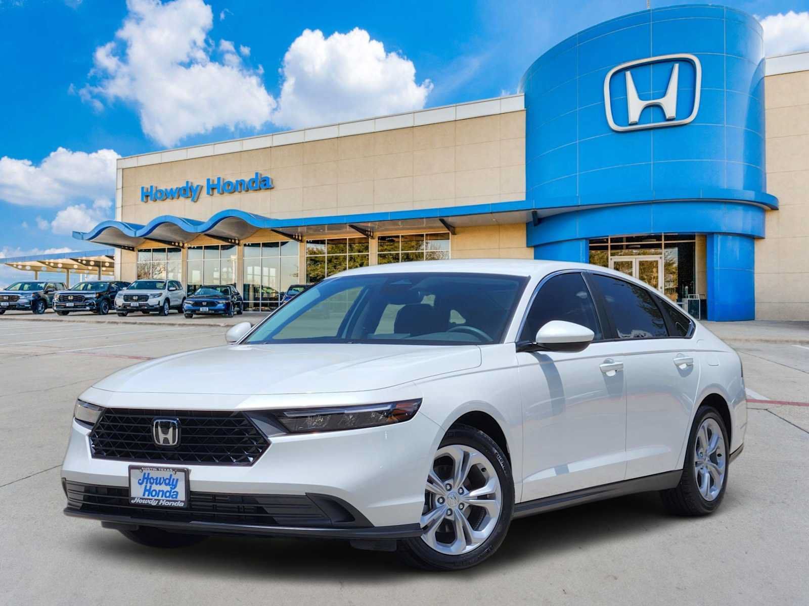 Used 2025 Honda Accord LX image 1