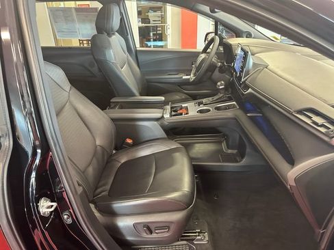 Certified 2024 Toyota Sienna XLE Woodland Edition AWD/4WD image 15