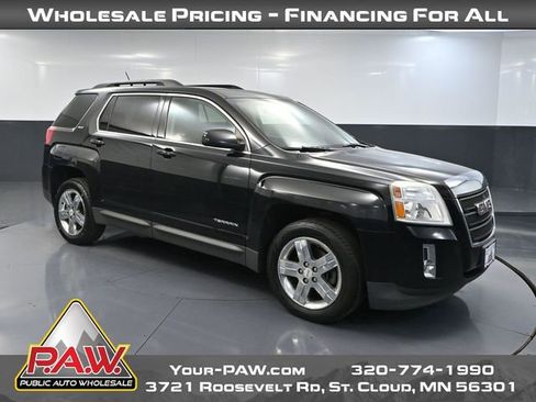 Used 2013 GMC Terrain SLT FWD image 1