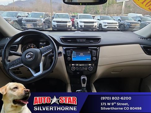 Used 2017 Nissan Rogue SL w/ SL Premium Package image 14