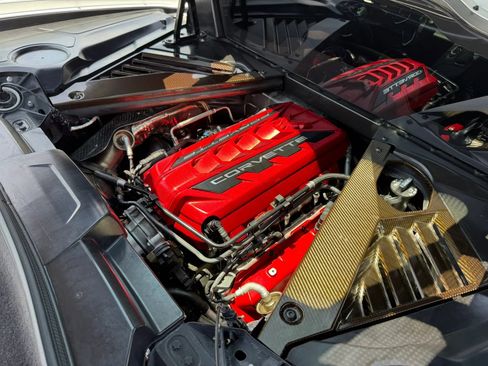 Used 2021 Chevrolet Corvette Stingray Preferred Cpe w/ Engine Appearance Package RWD image 42