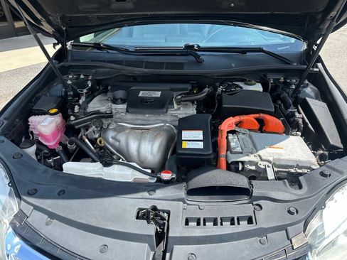 Used 2016 Toyota Camry LE FWD image 36