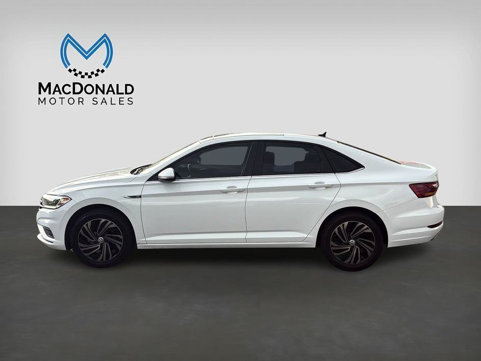 Used 2019 Volkswagen Jetta SEL Premium FWD image 2