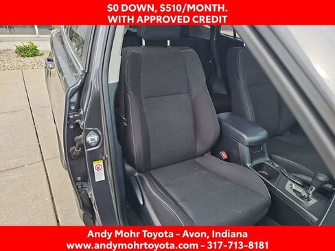 Used 2018 Toyota RAV4 XLE image 36