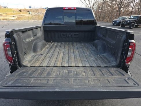 Used 2017 GMC Sierra 1500 SLT image 13