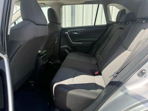 Used 2023 Toyota RAV4 XLE w/ Convenience Package FWD image 5