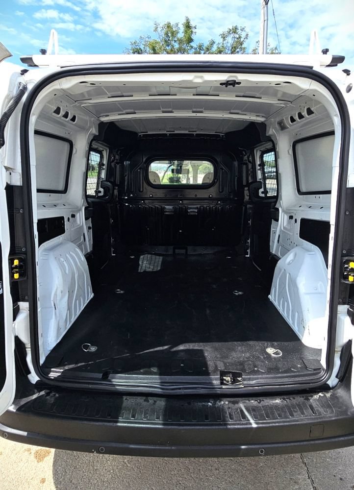 Used 2021 RAM ProMaster City Tradesman w/ Window Group 05 FWD image 11