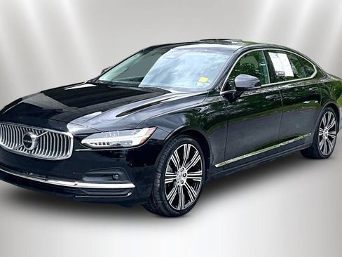 Used 2023 Volvo S90 B6 Plus AWD/4WD image 3