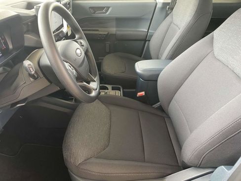 New 2025 Ford Maverick XL image 14