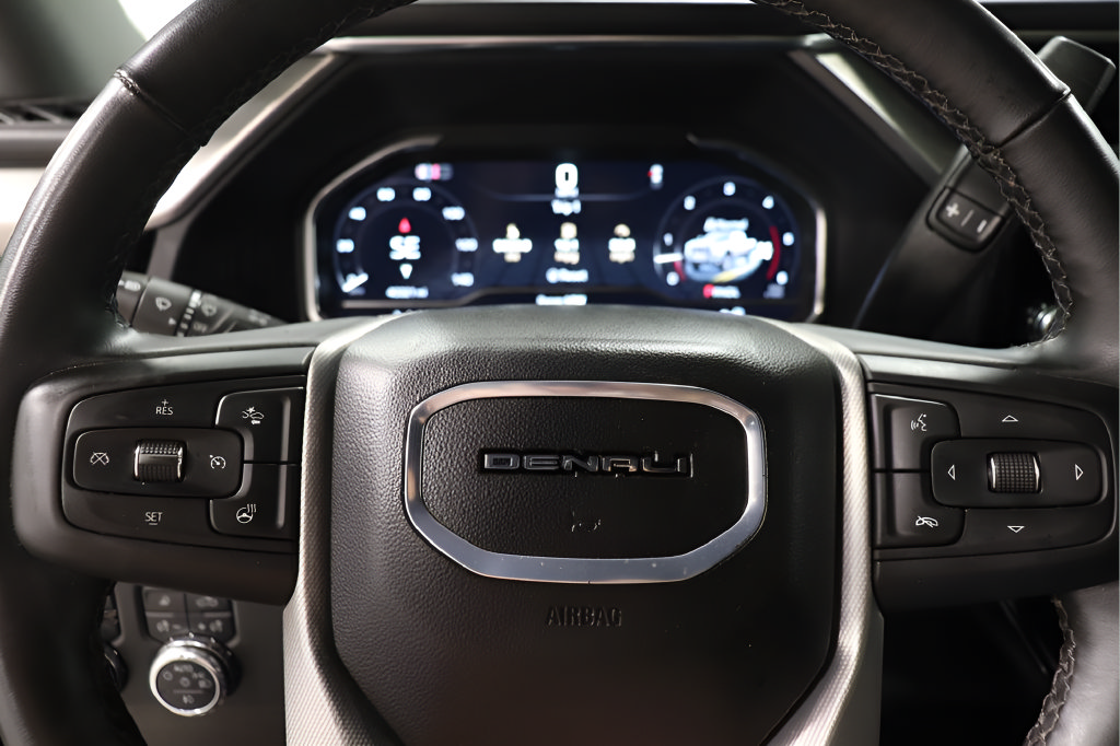 Used 2024 GMC Sierra 2500 Denali w/ Denali Reserve Package AWD/4WD image 12