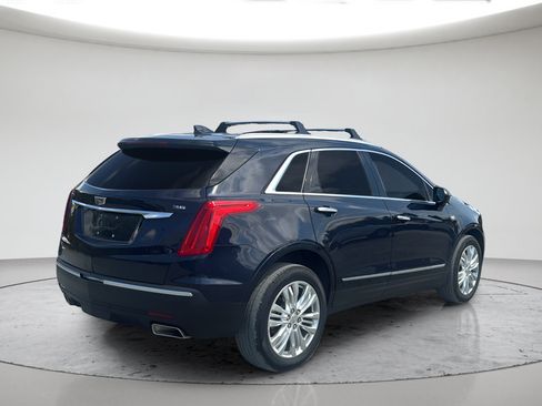 Used 2017 Cadillac XT5 Premium Luxury AWD/4WD image 6