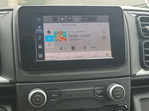 New 2024 RAM ProMaster 3500 w/ Convenience Group image 11