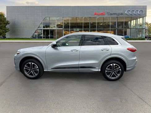 New 2025 Audi Q5 Premium AWD/4WD image 6