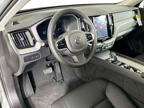 Used 2025 Volvo XC60 T8 Plus w/ Protection Package Premier image 9