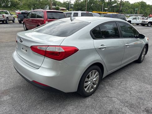Used 2014 Kia Forte LX w/ Popular Package FWD image 11