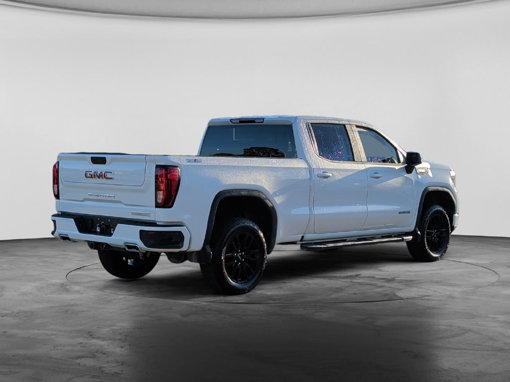 Used 2024 GMC Sierra 1500 Elevation w/ X31 Off-Road Package AWD/4WD image 7