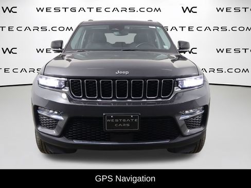 Used 2022 Jeep Grand Cherokee Limited AWD/4WD image 2