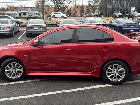 Used 2016 Mitsubishi Lancer ES image 6