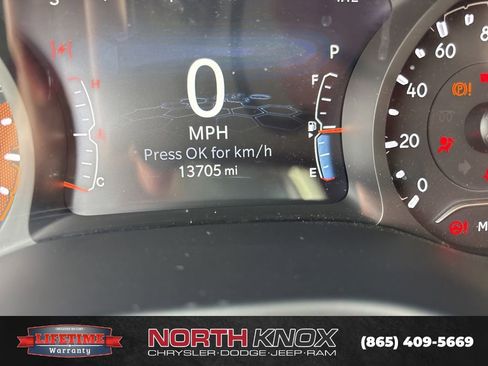 Used 2024 Jeep Compass Limited image 5