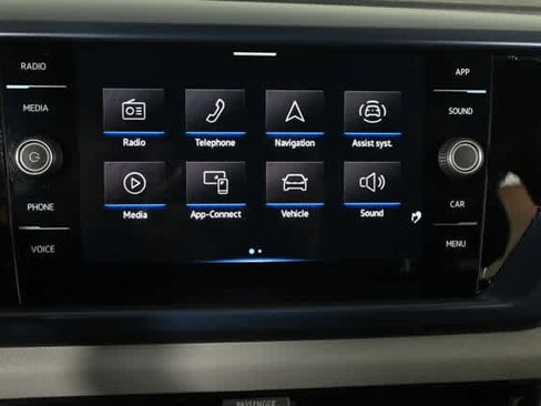 Used 2023 Volkswagen Taos SE w/ Panoramic Sunroof Package FWD image 22
