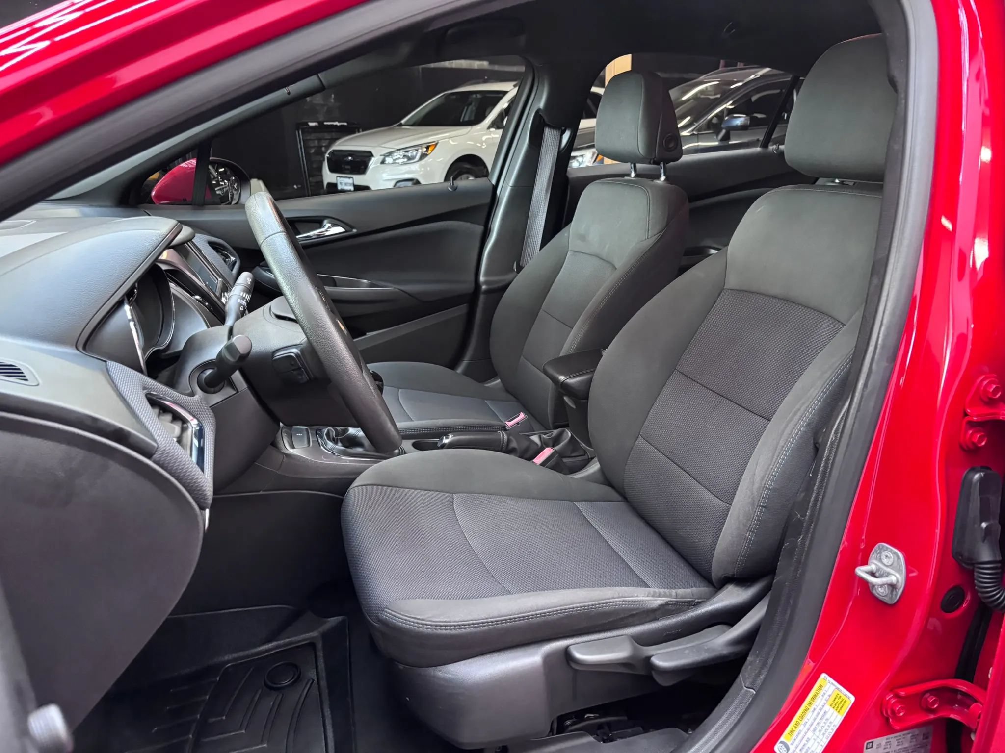 Used 2017 Chevrolet Cruze LT w/ RS Package FWD image 8