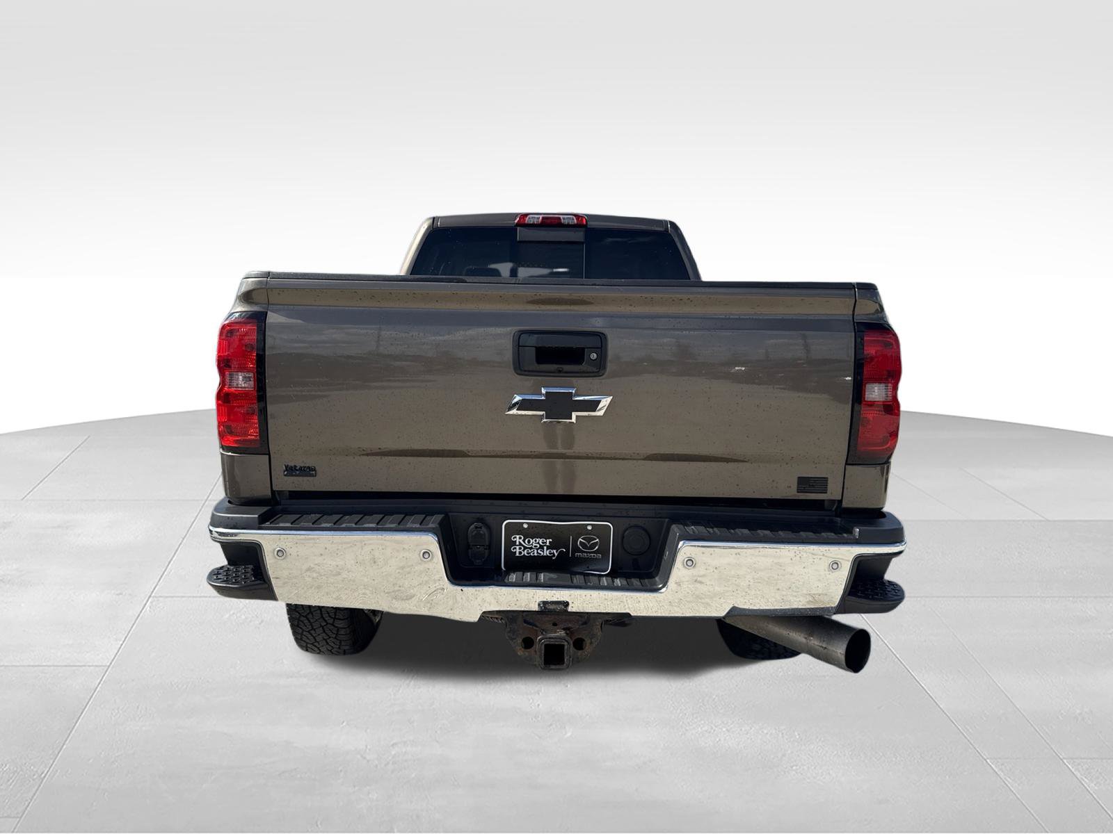 Used 2015 Chevrolet Silverado 2500 LT w/ LT Plus Package AWD/4WD image 6