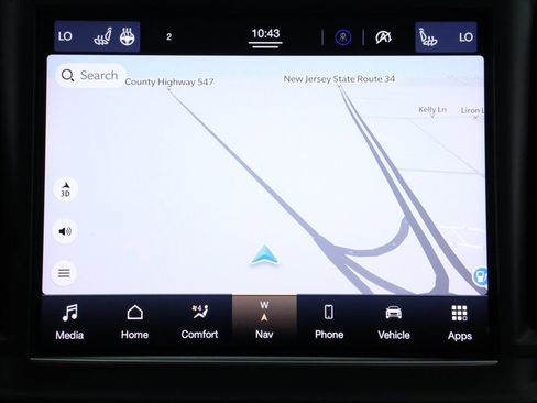 Used 2022 Maserati Levante GT image 17