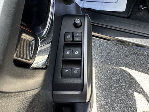 Used 2023 Toyota Tacoma TRD Sport w/ Advanced Technology Package AWD/4WD image 8