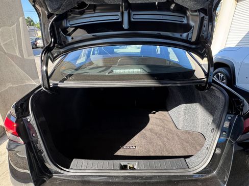 Used 2025 Nissan Versa SV w/ Trunk Package FWD image 25
