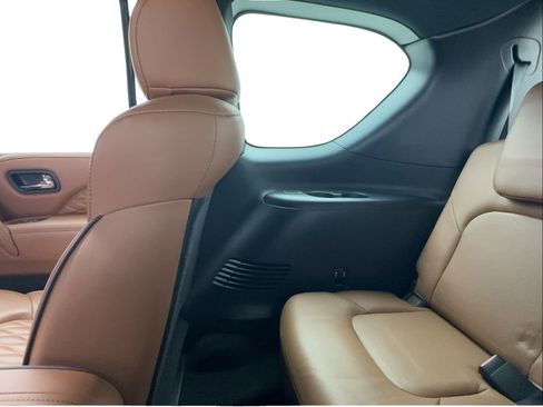 Used 2022 INFINITI QX80 Sensory w/ Cargo Package image 25