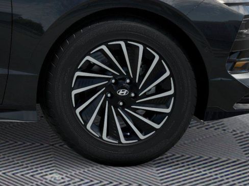 New 2026 Hyundai Sonata Limited image 8