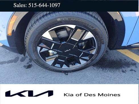 New 2026 Kia Sportage SX AWD/4WD image 11
